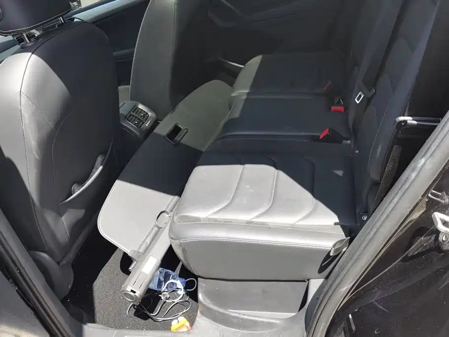 Volkswagen Tiguan L — миниатюра 11