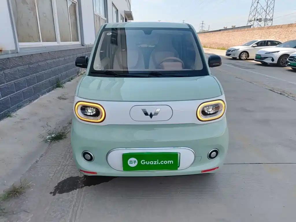 Wuling MINIEV — миниатюра 3