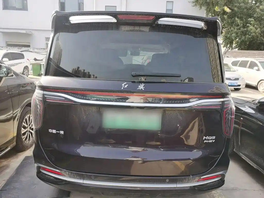 Hongqi Hongqi HQ9 PHEV — миниатюра 6
