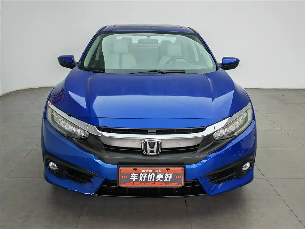 Honda Civic 2016 220TURBO CVT Luxury