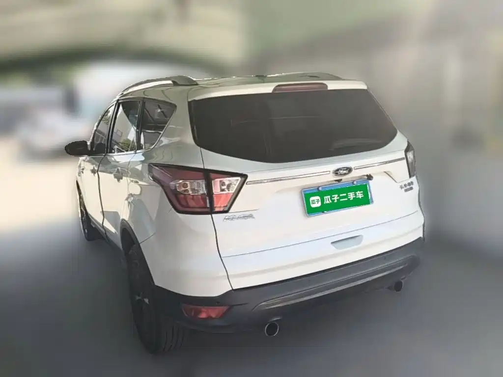Ford Kuga — миниатюра 9