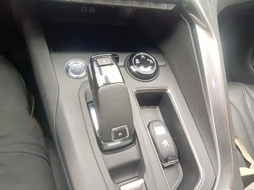Peugeot 4008 — миниатюра 14