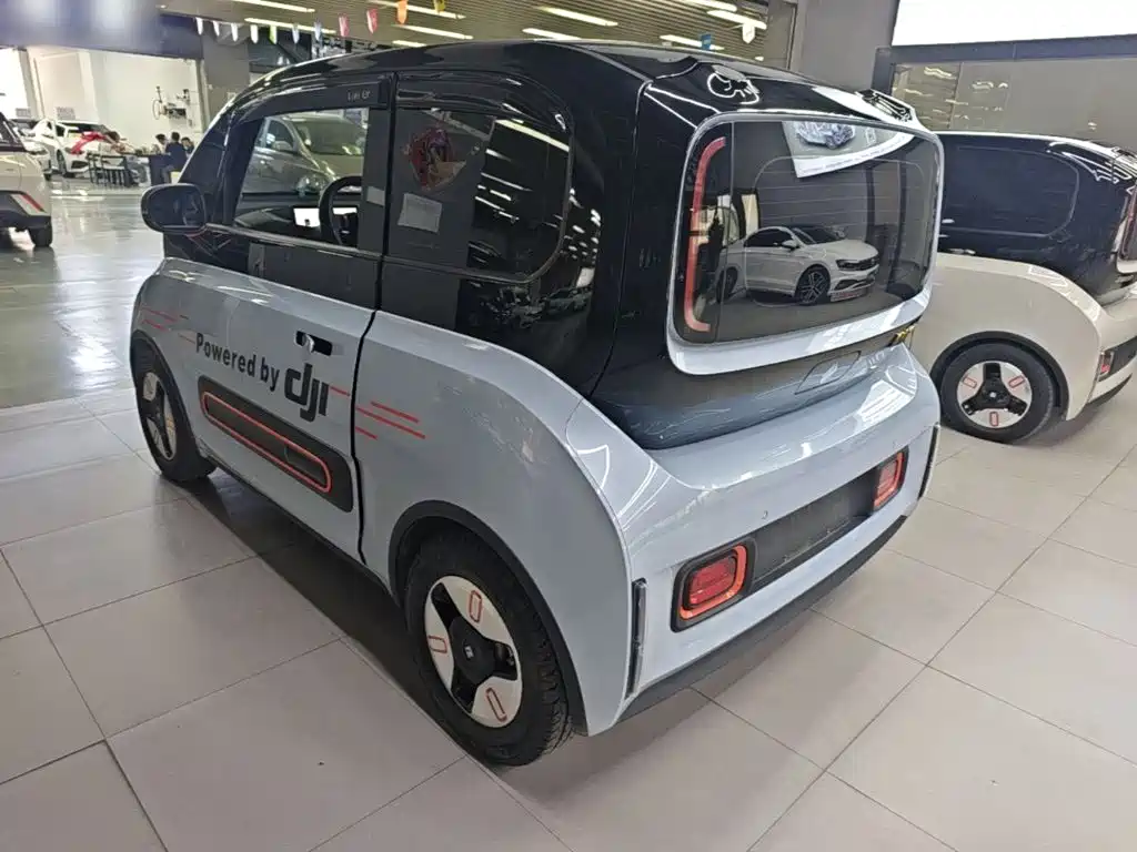 Baojun KiWi EV — миниатюра 5