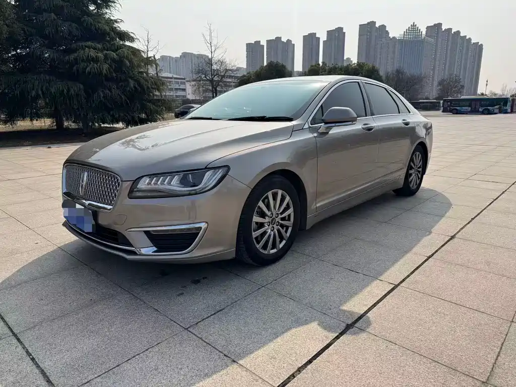 LINCOLN MKZ