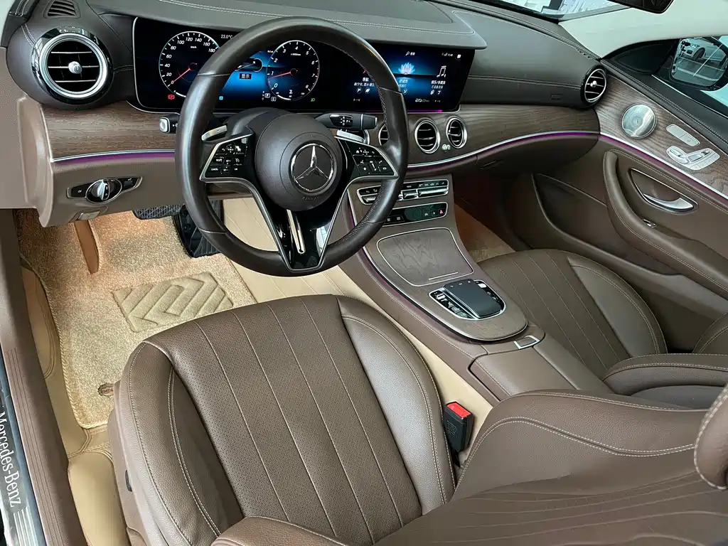 MERCEDES-BENZ E CLASS