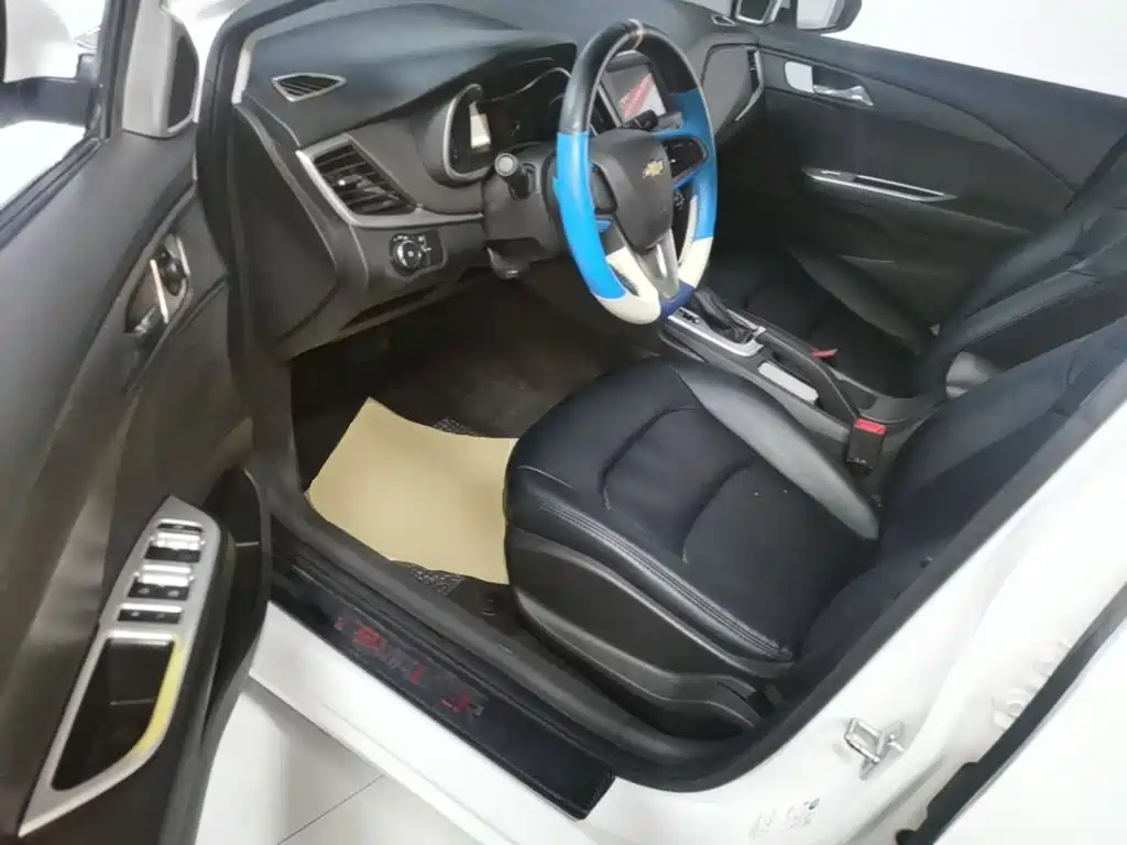 Chevrolet Cavalier — миниатюра 15