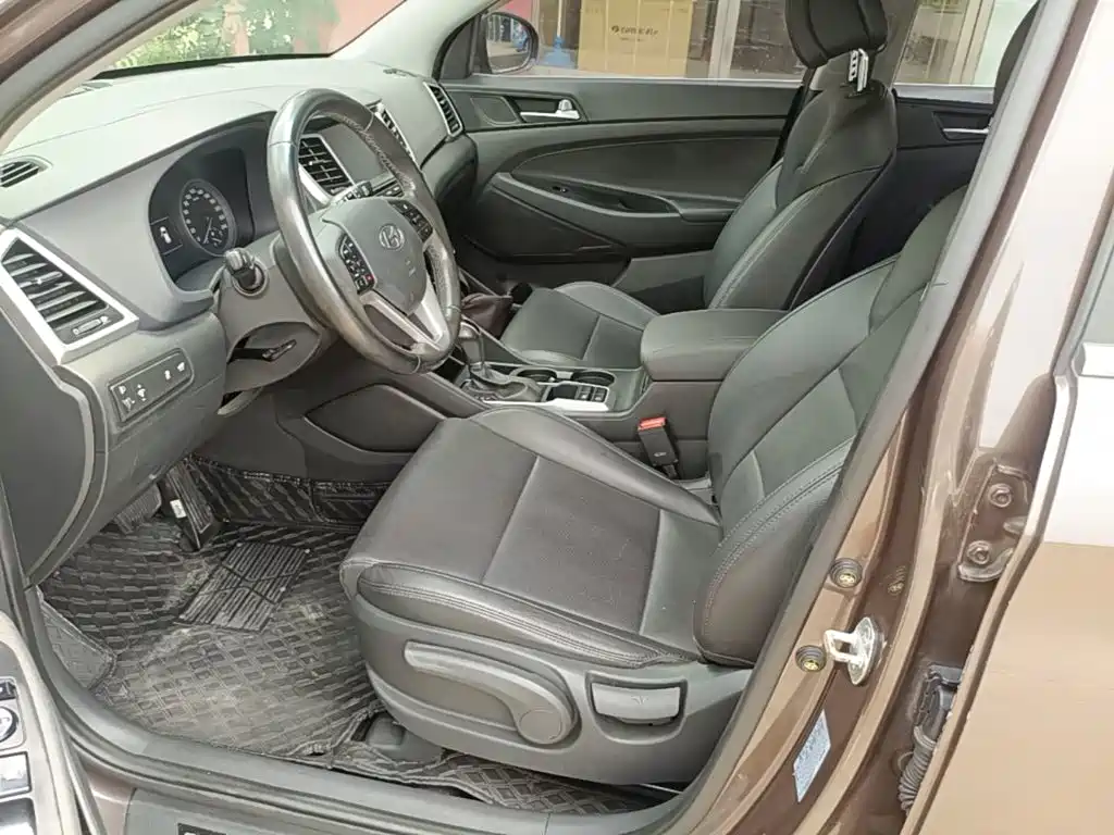 Hyundai Tucson — миниатюра 15