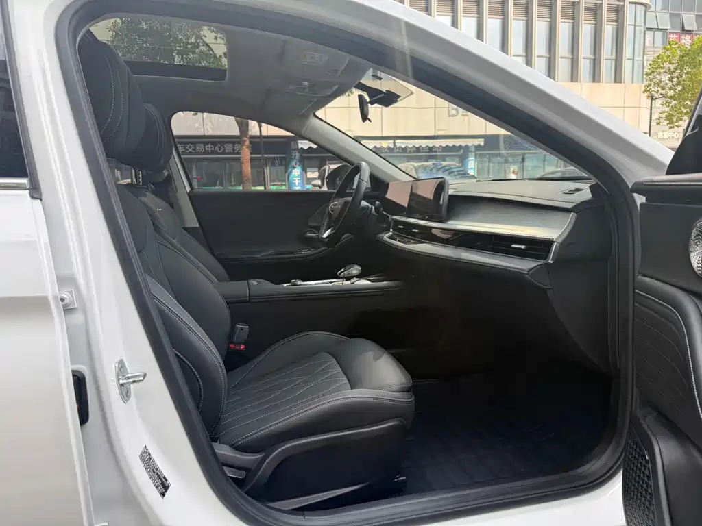 Chery Arrizo 8 — миниатюра 8