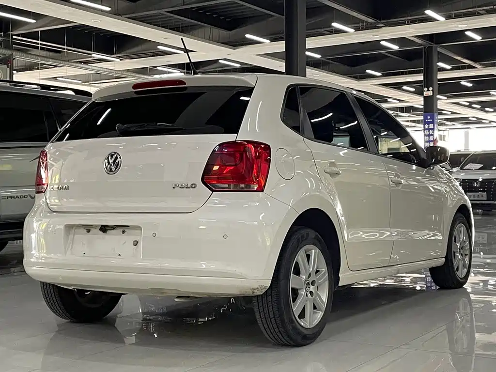 Volkswagen Polo — миниатюра 5