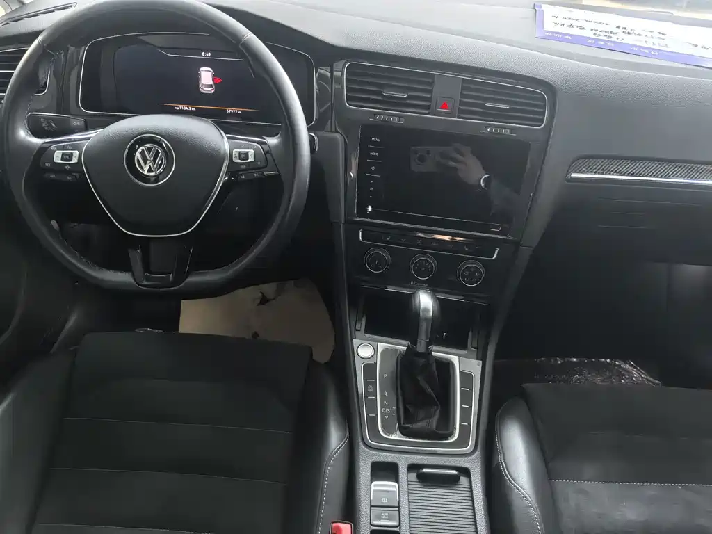 Volkswagen Golf — миниатюра 11