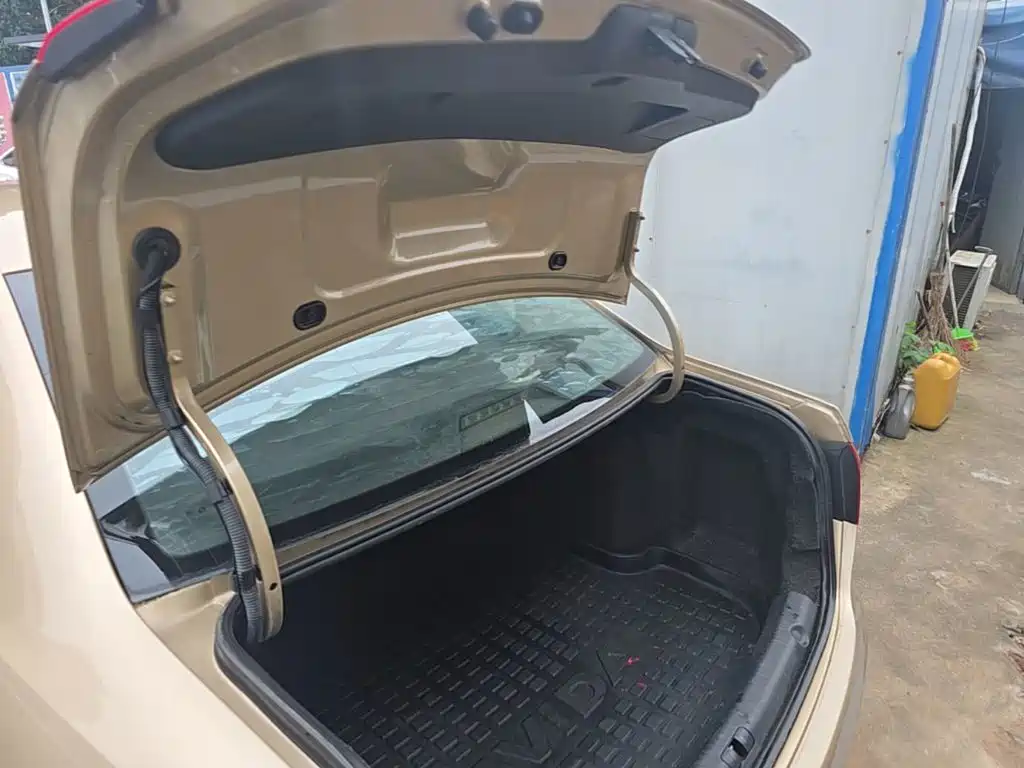 Volkswagen Lavida — миниатюра 19