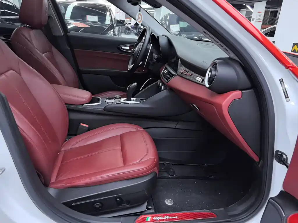 Alfa Romeo Giulia — миниатюра 17