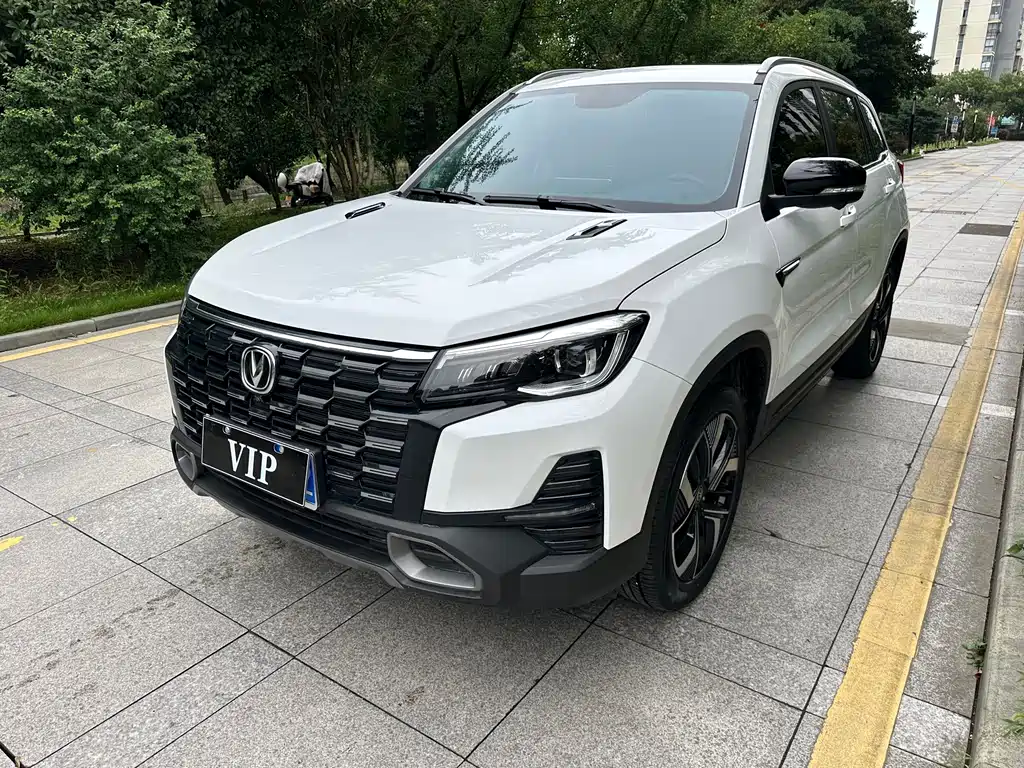 Changan CS75 — миниатюра 2