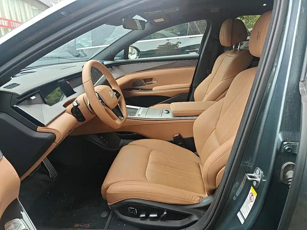 BYD Han L — миниатюра 15