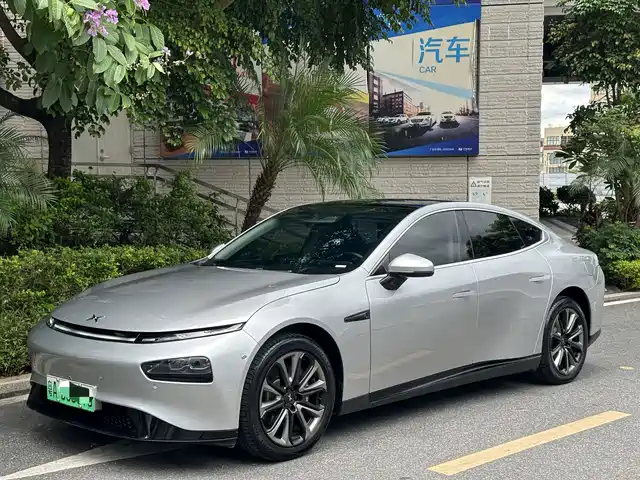 XPeng P7
