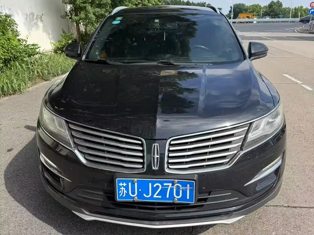 Lincoln MKC — миниатюра 2