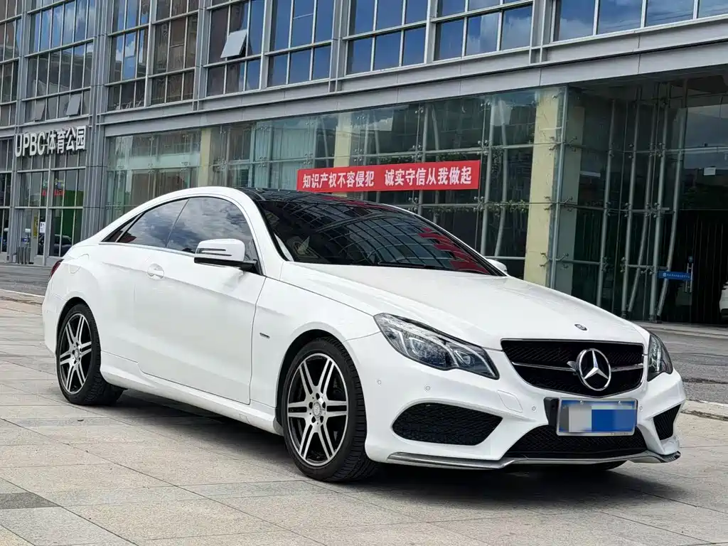 Mercedes-Benz E-Class (Import) — миниатюра 3