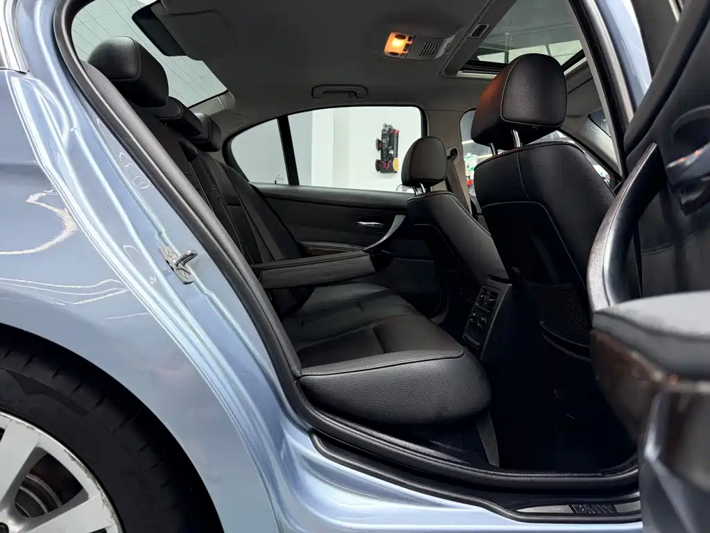 BMW 3 Series (Import) — миниатюра 4