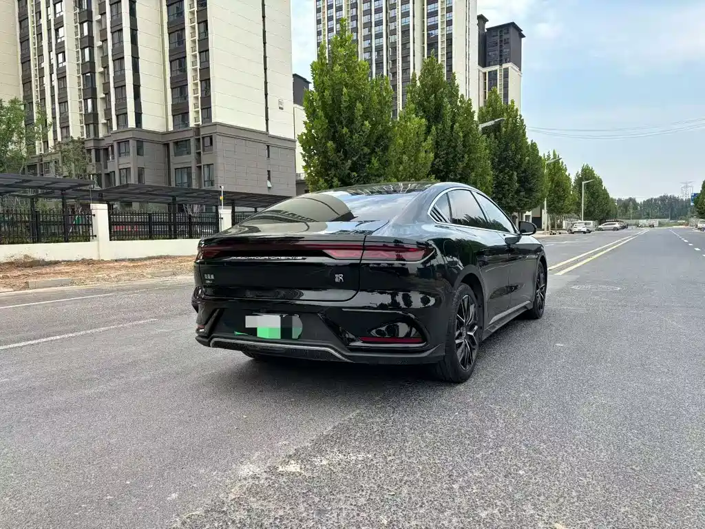BYD Han — миниатюра 7