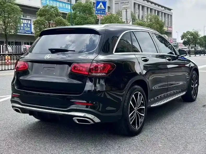 Mercedes-Benz GLC — миниатюра 9