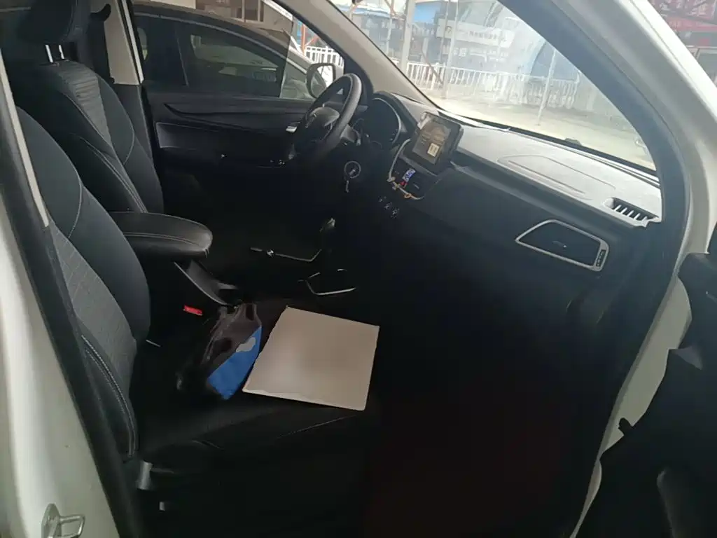 Baojun 730 — миниатюра 25
