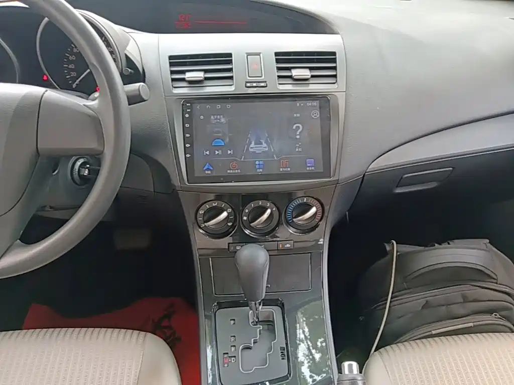 Mazda 3 Xingcheng — миниатюра 13