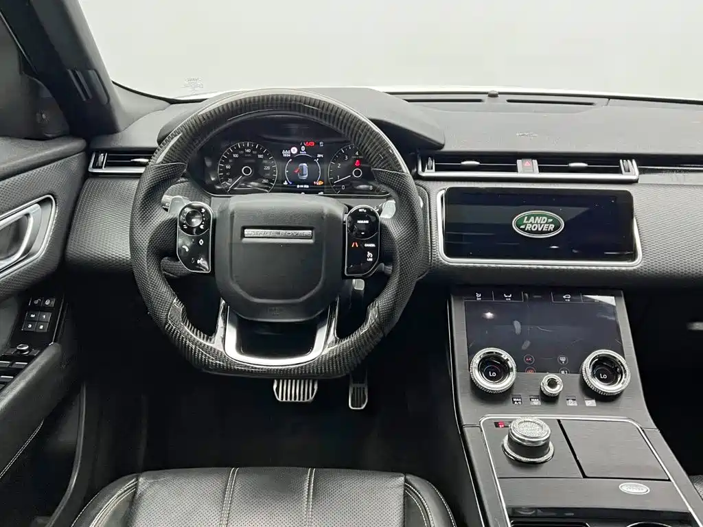Land Rover Velar — миниатюра 18