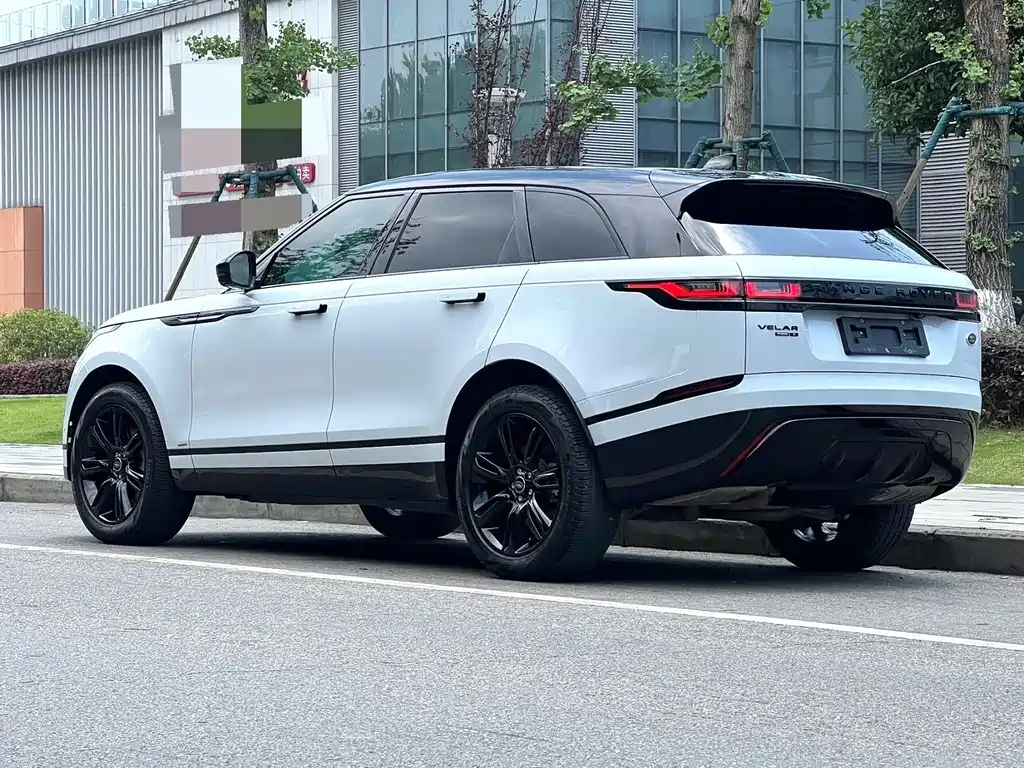 Land Rover Velar — миниатюра 10