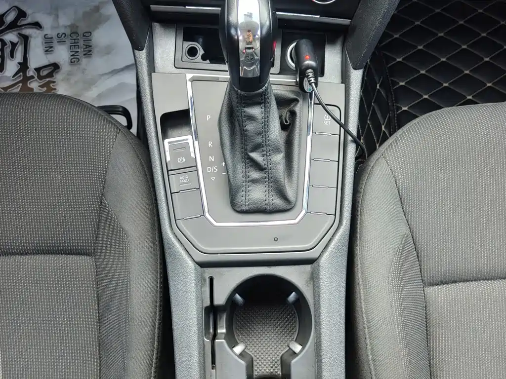 Volkswagen Lamando — миниатюра 15