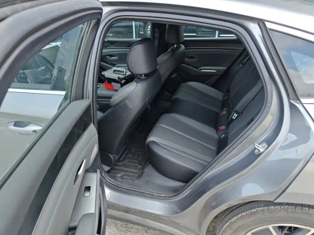 BYD Qin L — миниатюра 17
