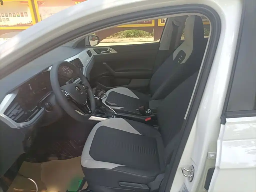 Volkswagen Polo — миниатюра 15