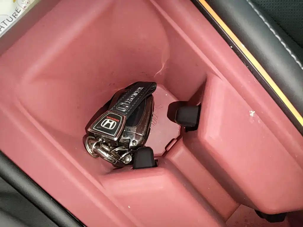 Honda Accord — миниатюра 9