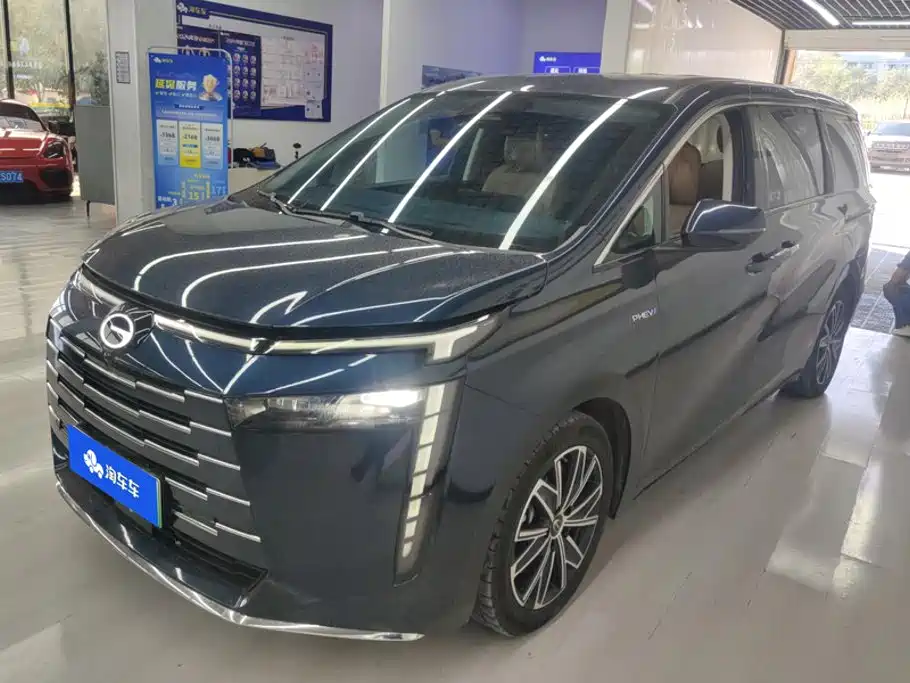 GAC Motor Trumpchi E8 PHEV