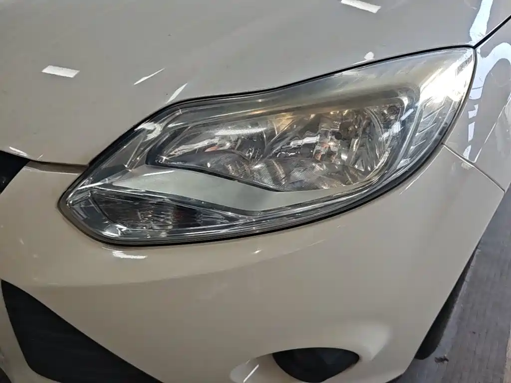 Ford Focus — миниатюра 24