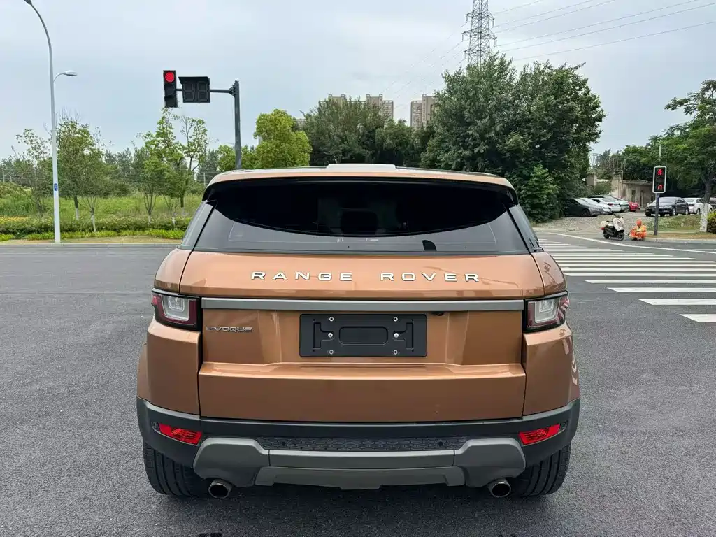 Land Rover Evoque — миниатюра 4