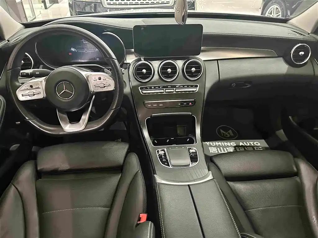 Mercedes-Benz C-Class — миниатюра 14