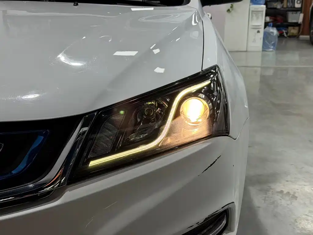 Geely New Energy — миниатюра 3