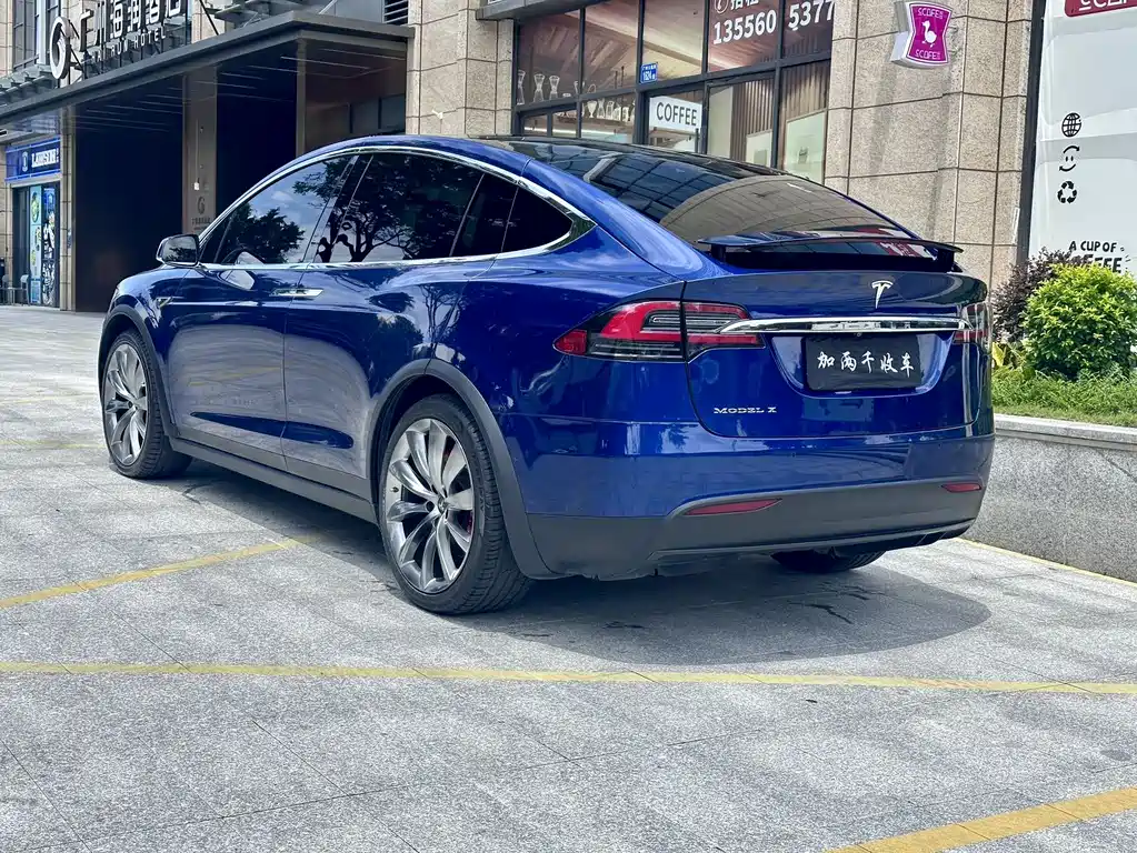 Tesla Model X 2016 Model X 90D