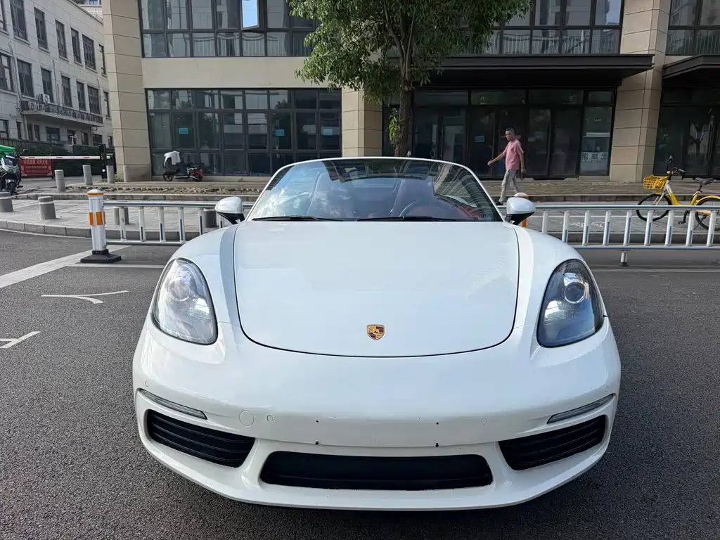 Porsche 718 2022 Boxster 2.0T