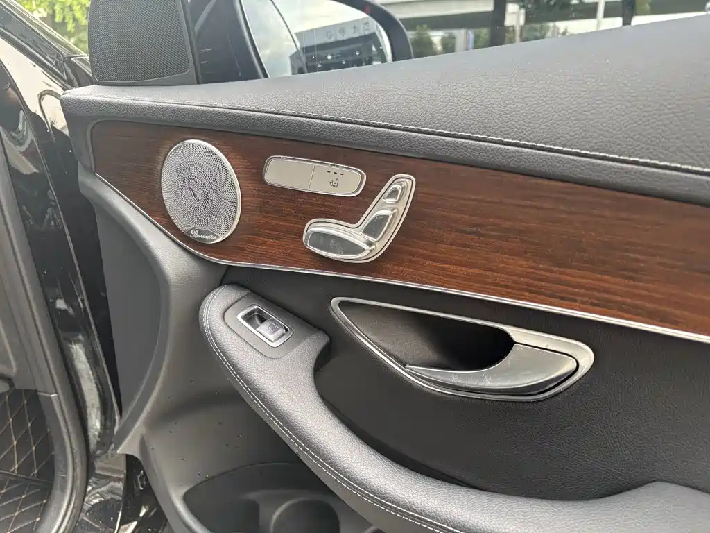 Mercedes-Benz GLC — миниатюра 20