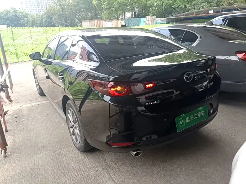 Mazda 3 Axela — миниатюра 5