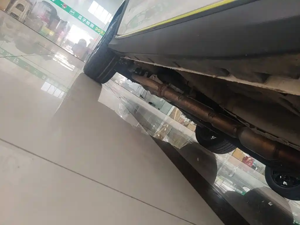 Roewe RX5 New Energy — миниатюра 21