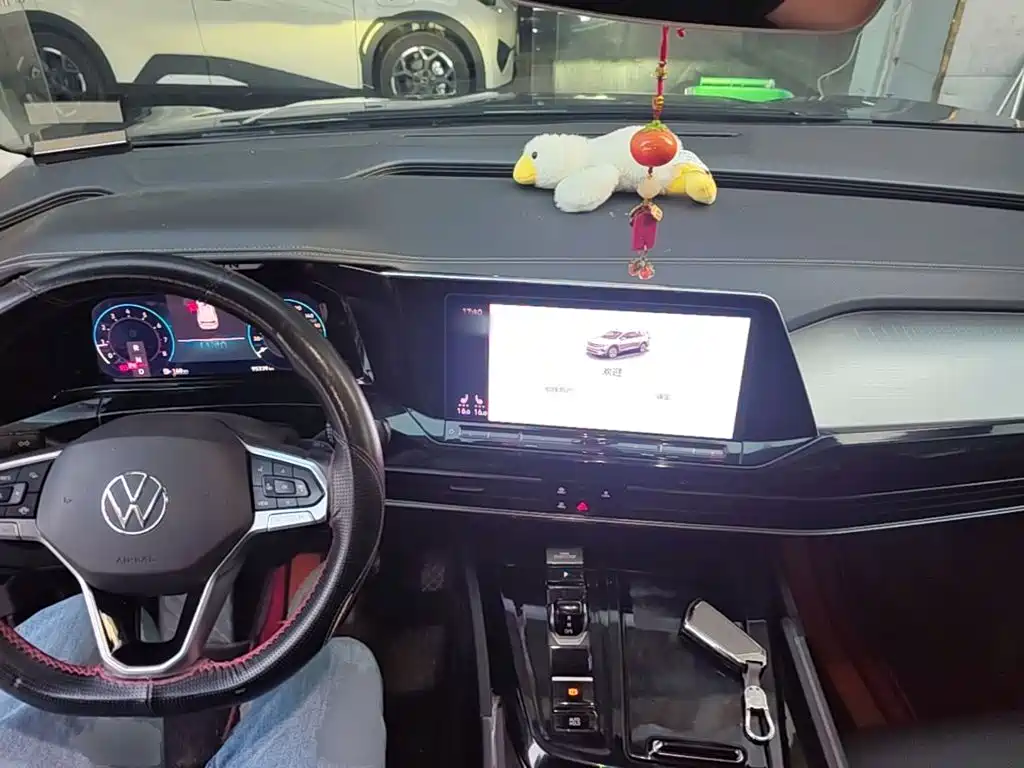 Volkswagen Talagon — миниатюра 10