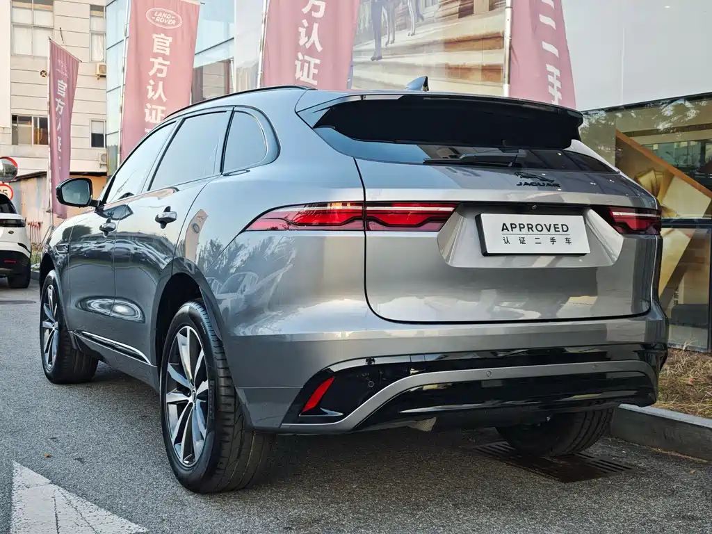 Jaguar F-PACE — миниатюра 9