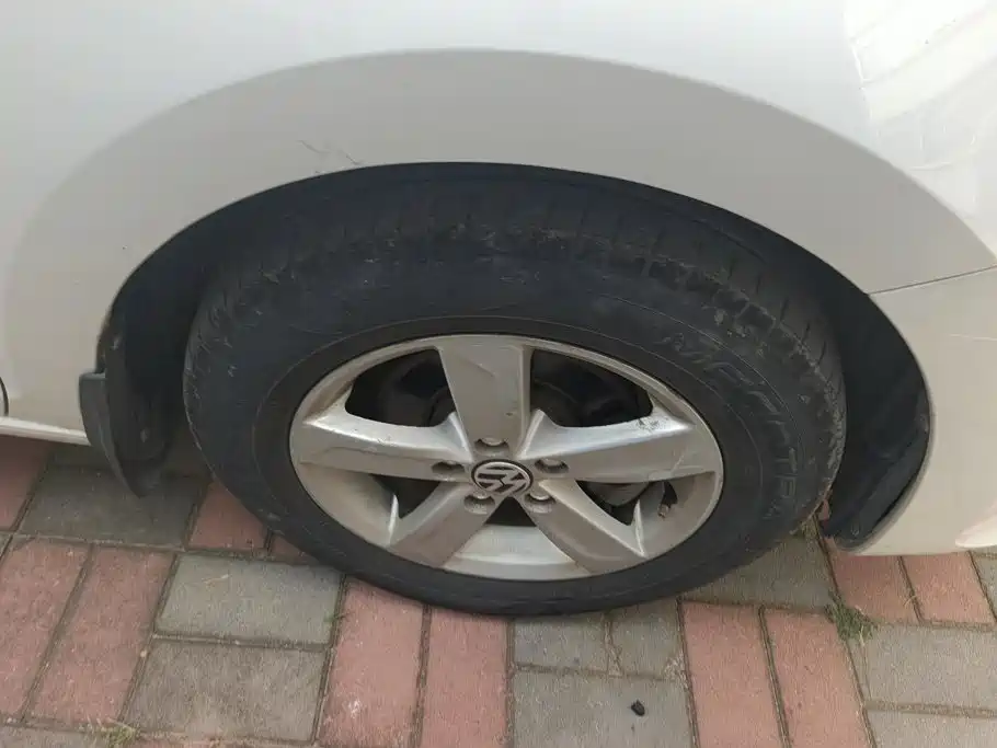 Volkswagen Santana — миниатюра 6