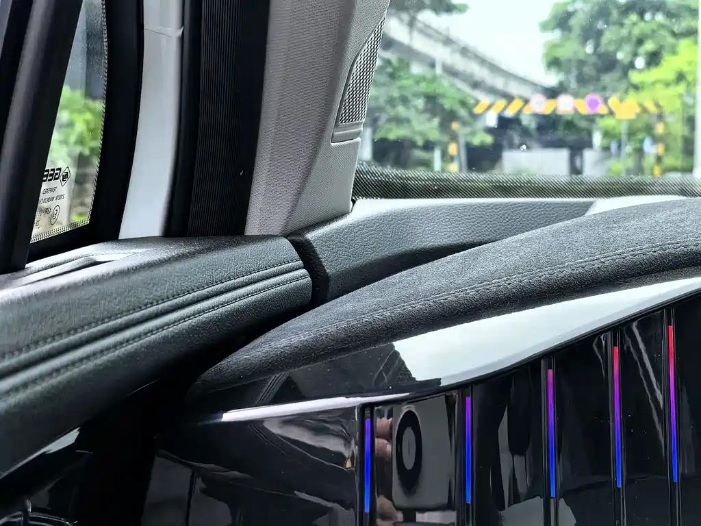 Geely Boyue L — миниатюра 37