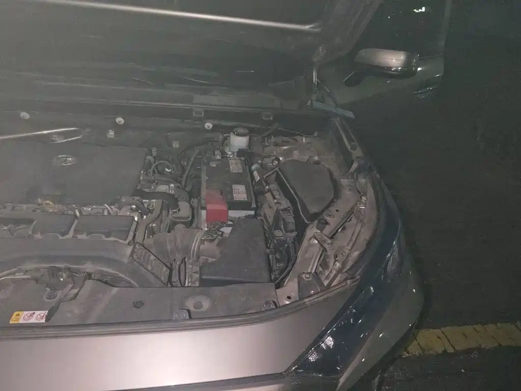 Toyota RAV4 — миниатюра 20