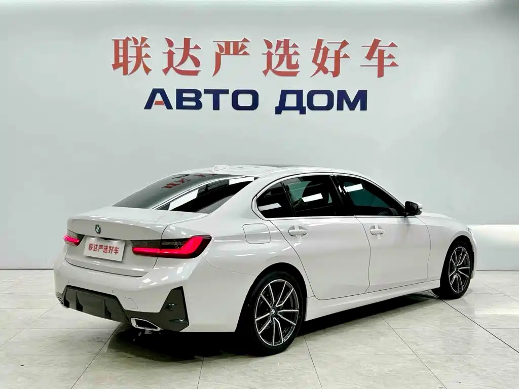 BMW 3 Series — миниатюра 6