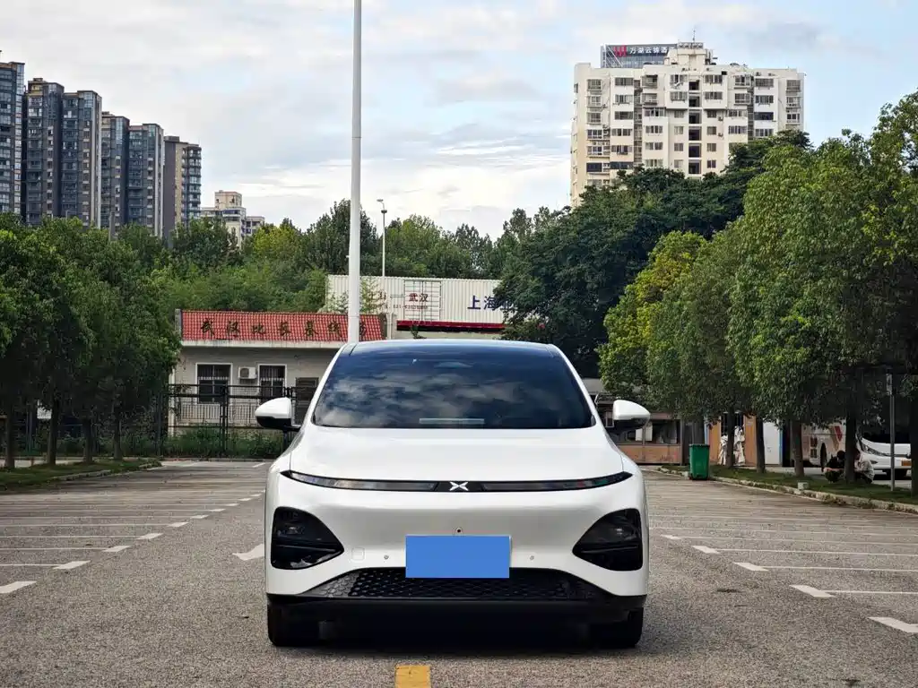 XPeng G6 — миниатюра 2