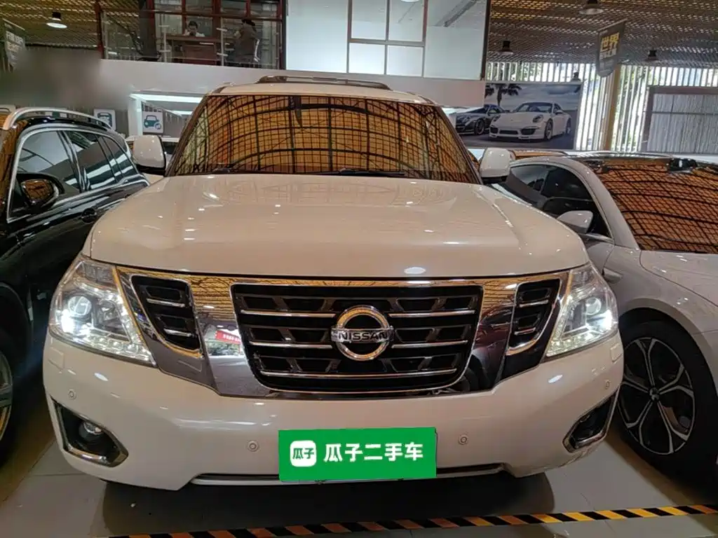 Nissan Patrol 2017 5.6L